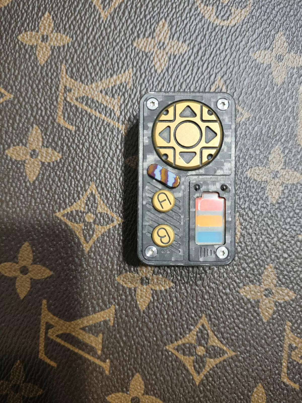 Gamer Zirconium