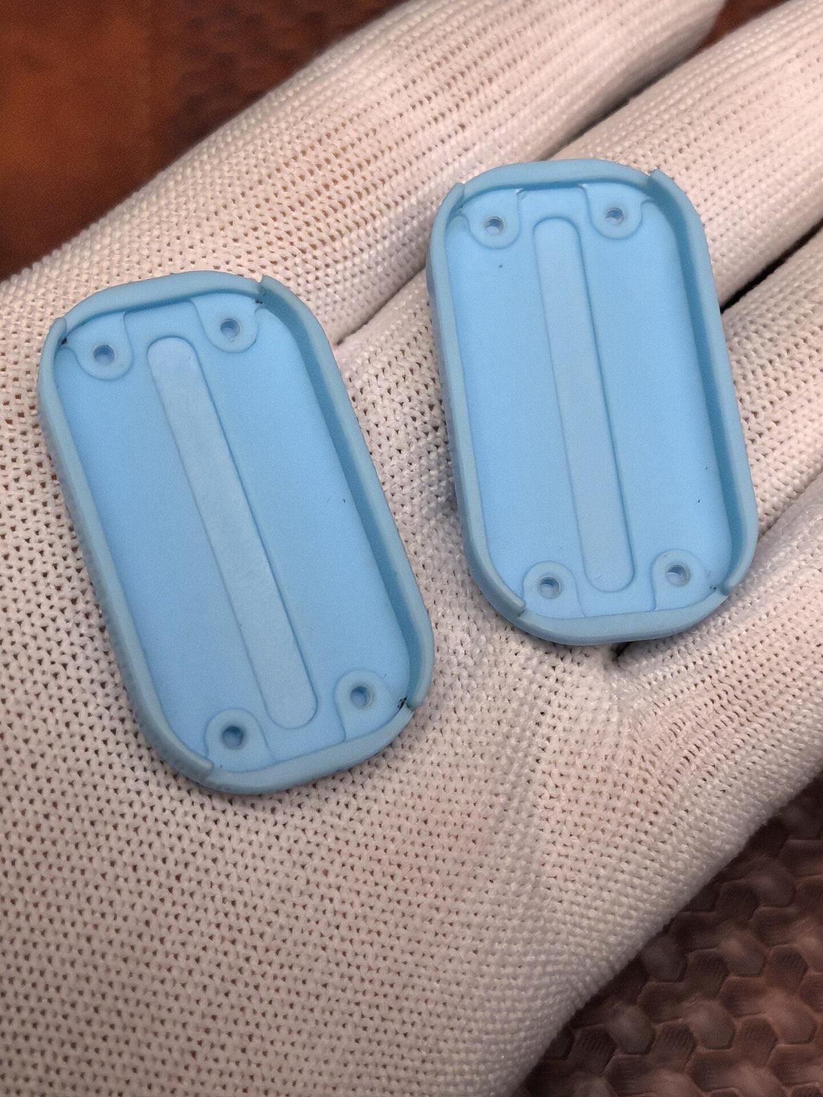 01EDC Slider No.7 Shell Corian