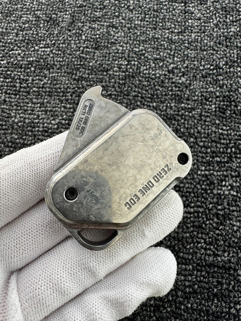 POP Throwing Card, Crystallized Titanium