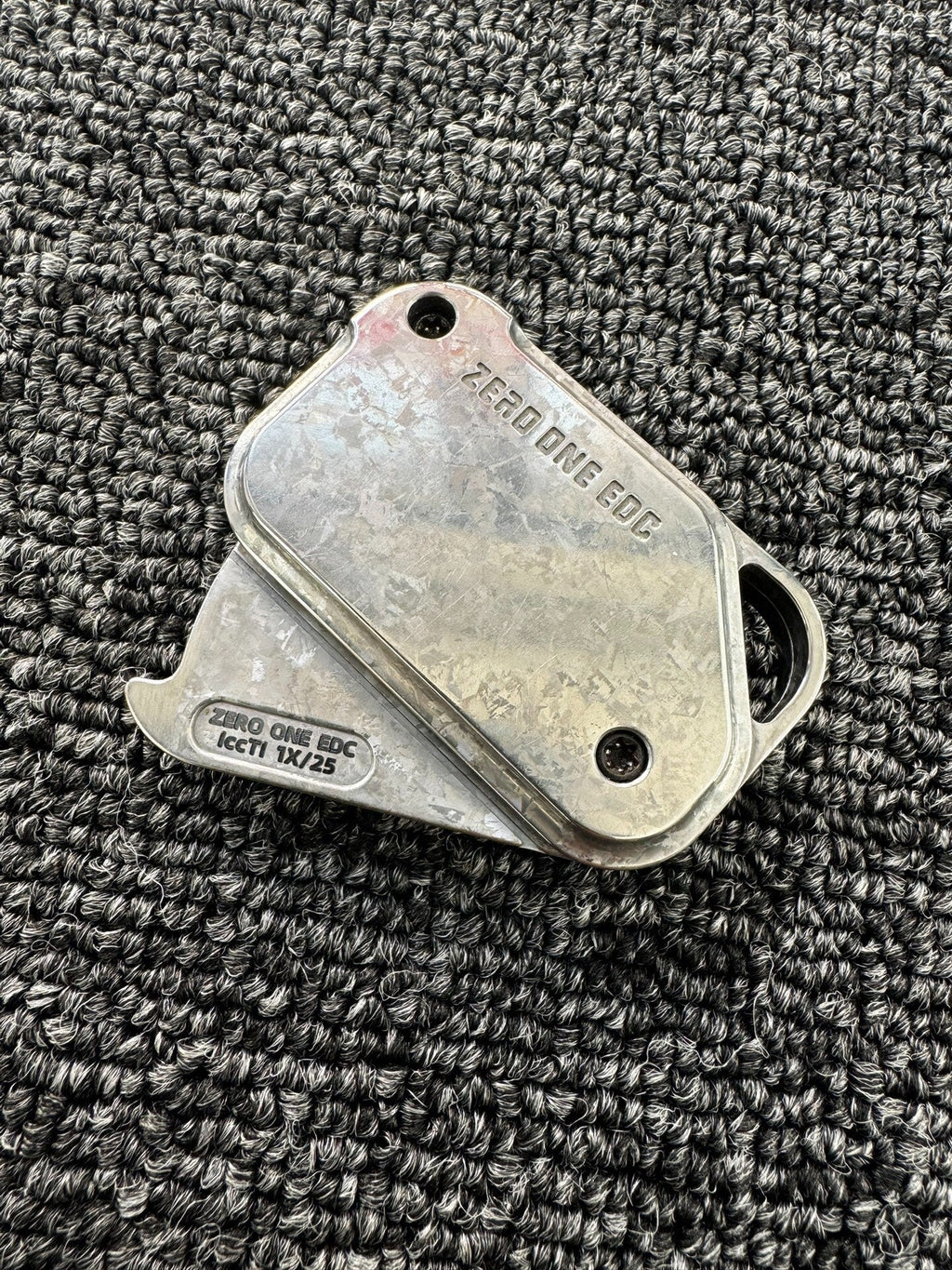 POP Throwing Card, Crystallized Titanium