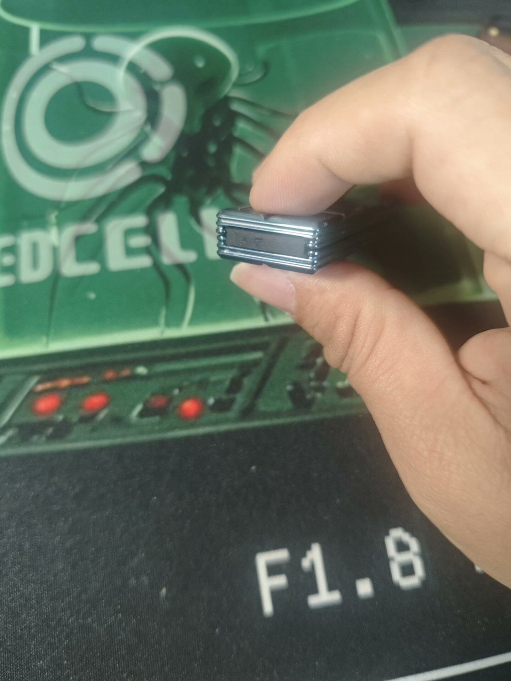 WAFER, Zirconium