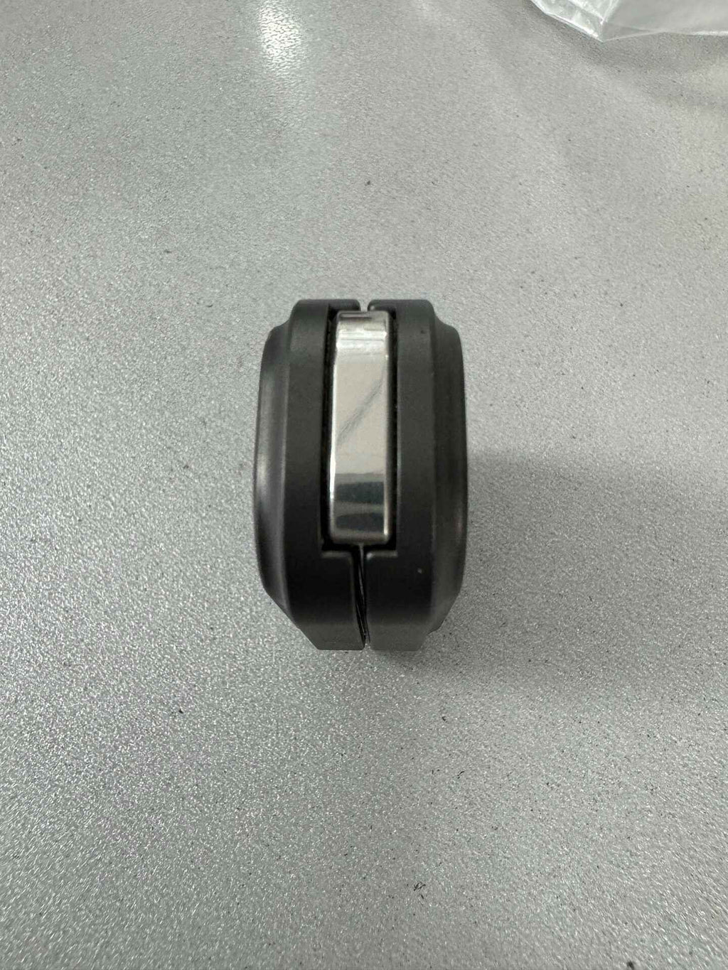 Mini Christmas Shell Zirconium