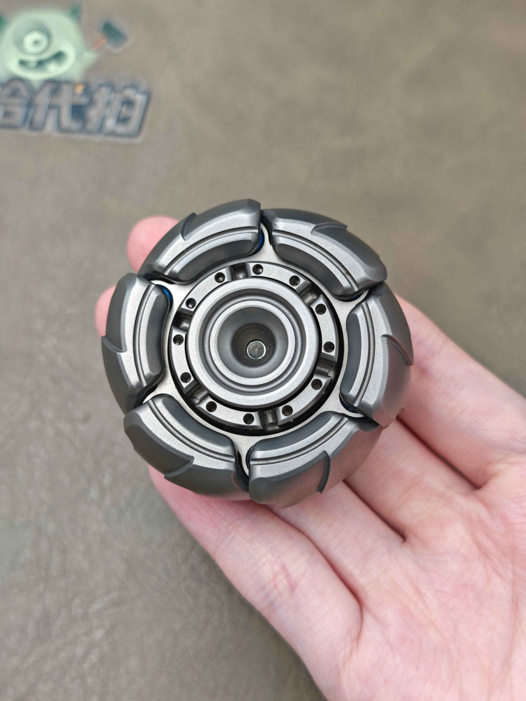 Pillbug Shell Opening Titanium