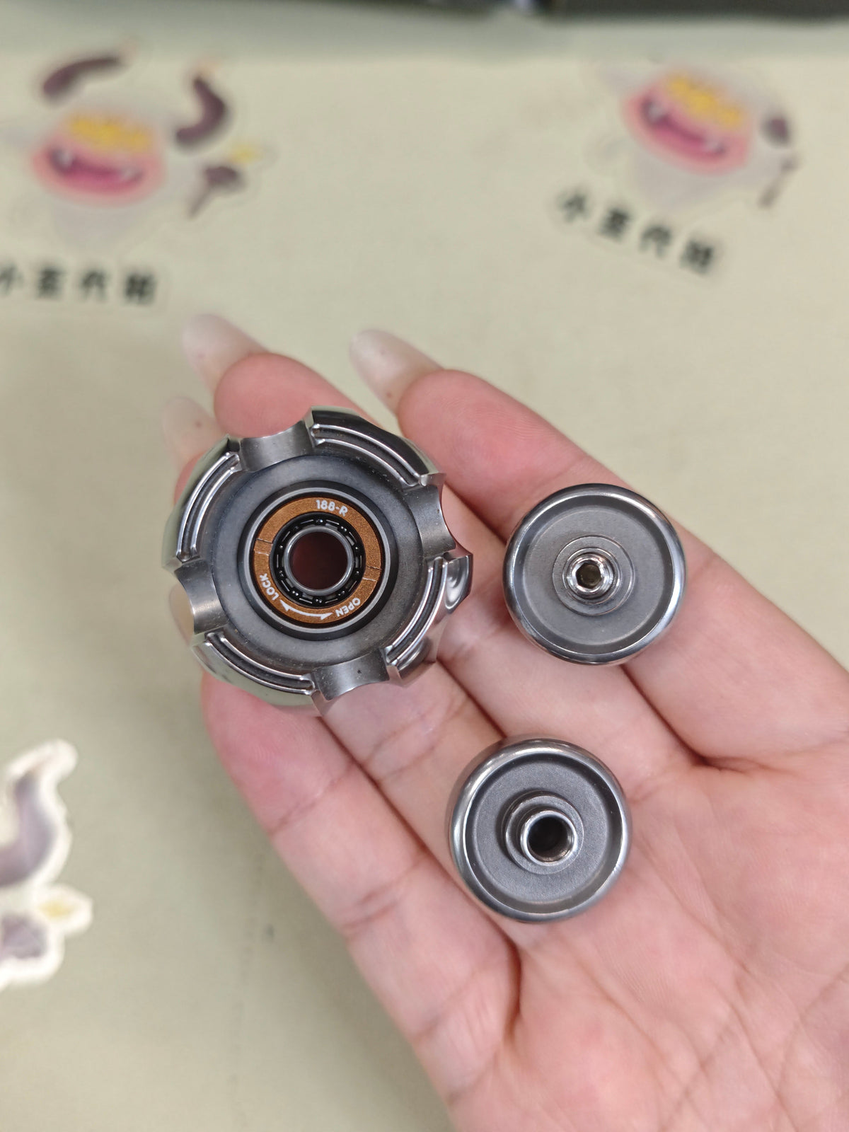 Noiz Stainless Steel