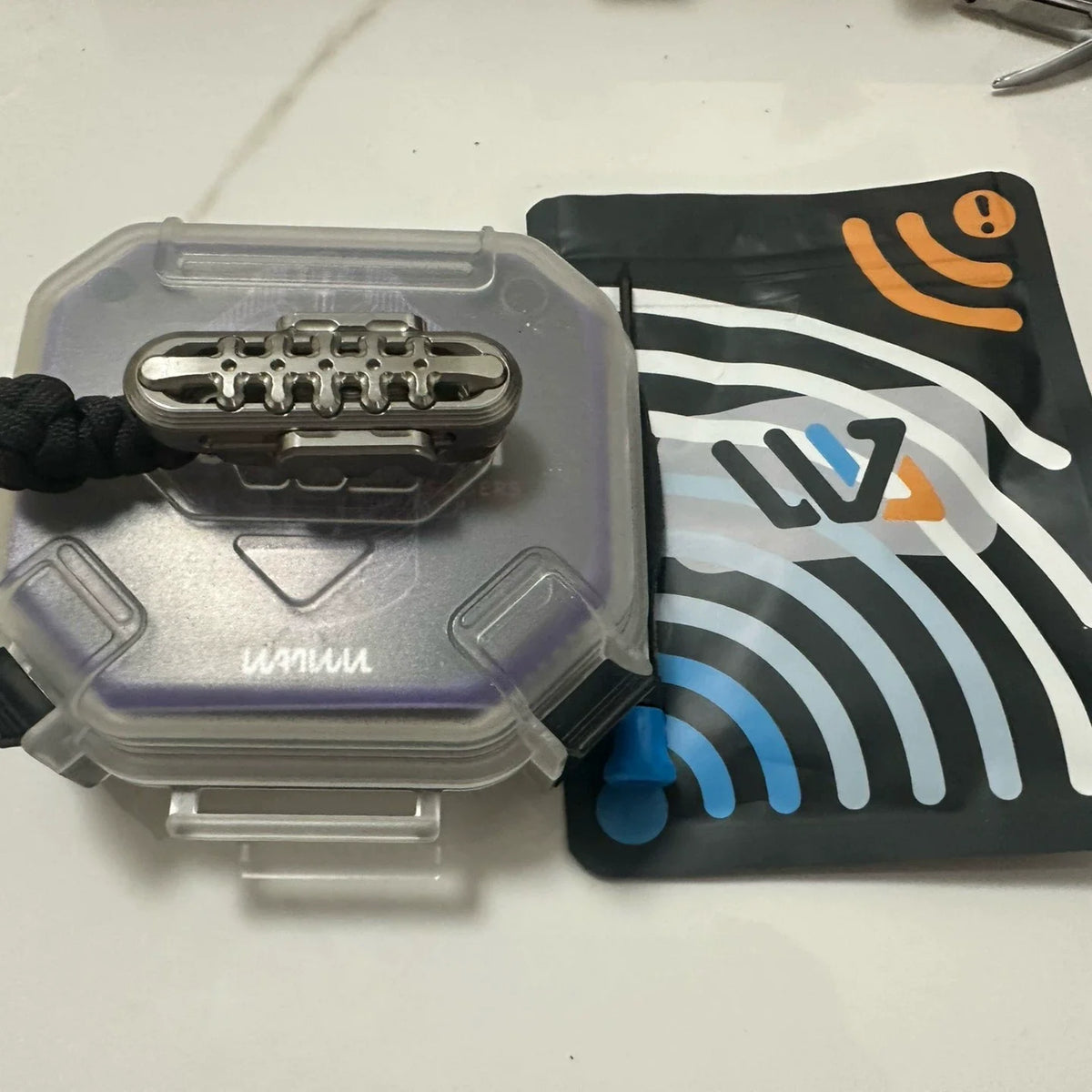 EXOSKELETON Titanium