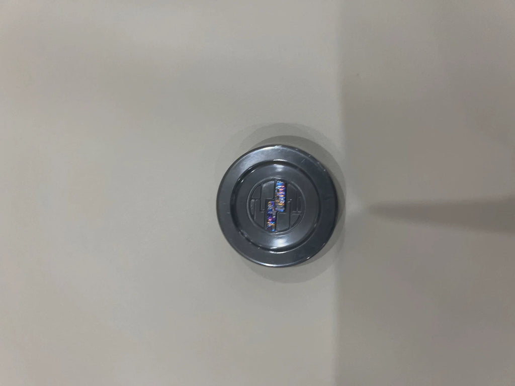 Amiable Milk Cap Zirconium