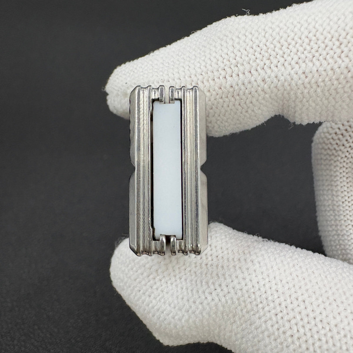 Ultra Thin Wafer Damasteel