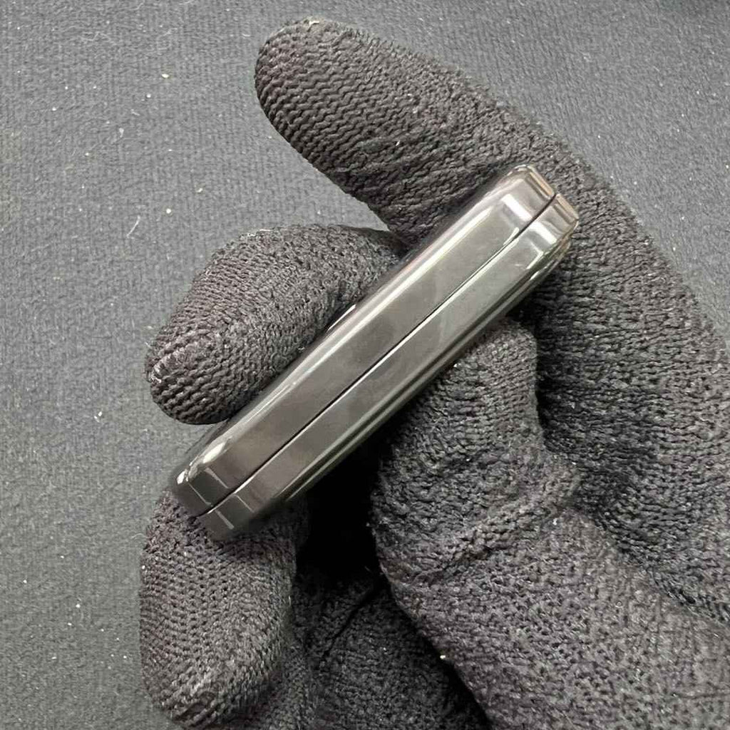 Ji Li Zirconium