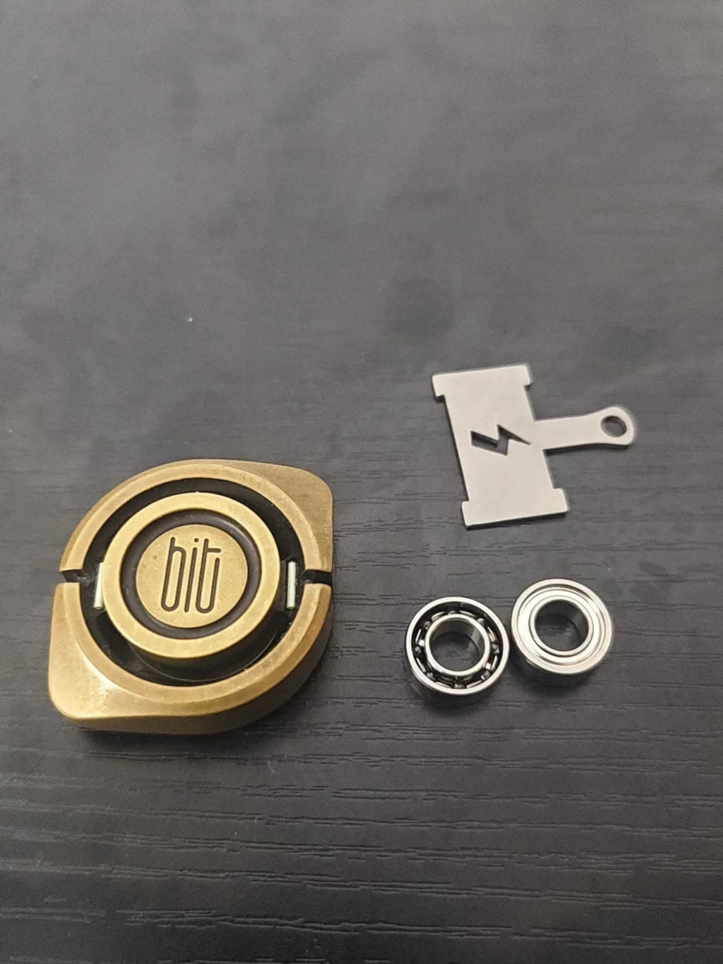BIT04 Brass