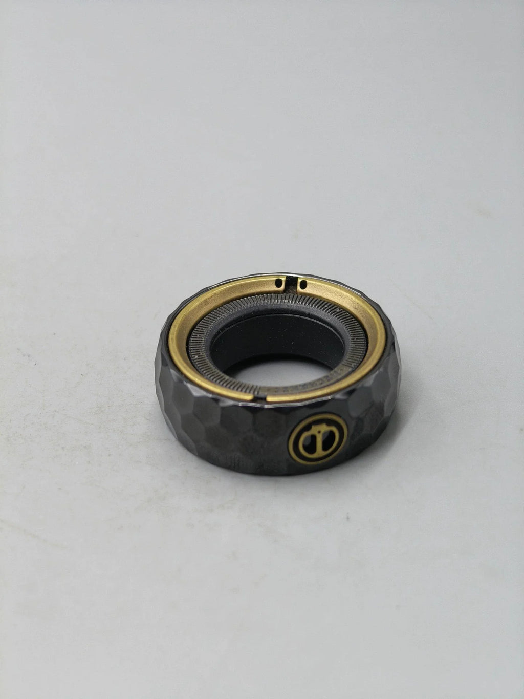 Mechanic Thorns Zirconium