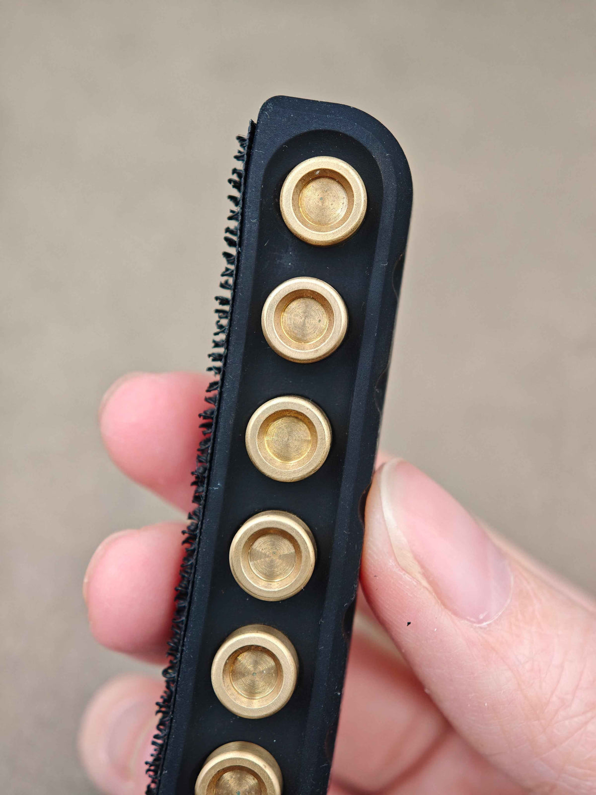 EDCELL Breaker Brass