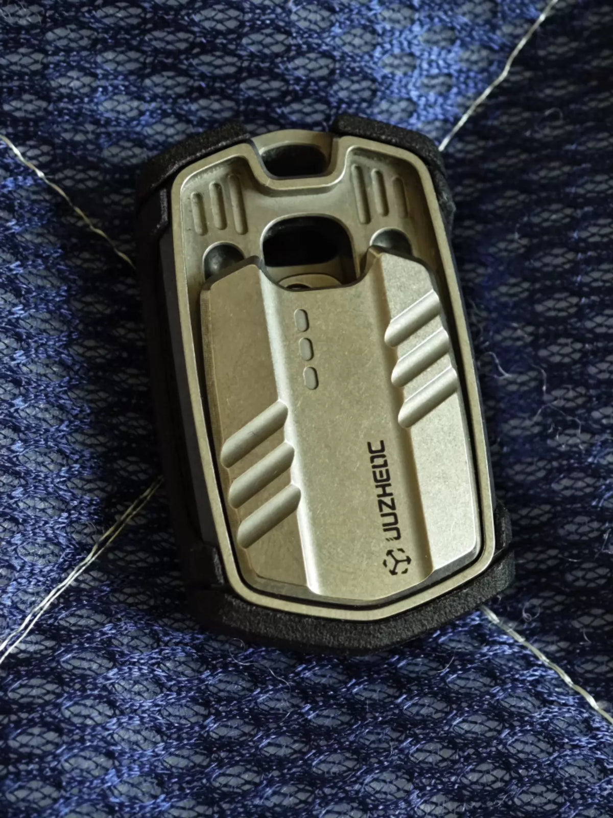 Thousand machines Titanium