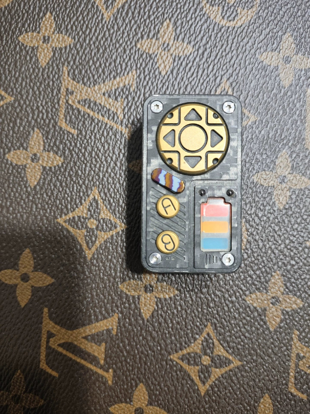 Gamer Zirconium