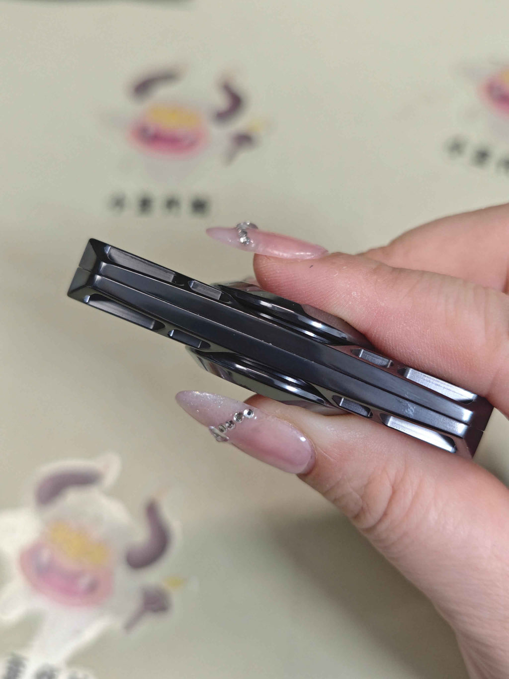 Ling Yin Zirconium