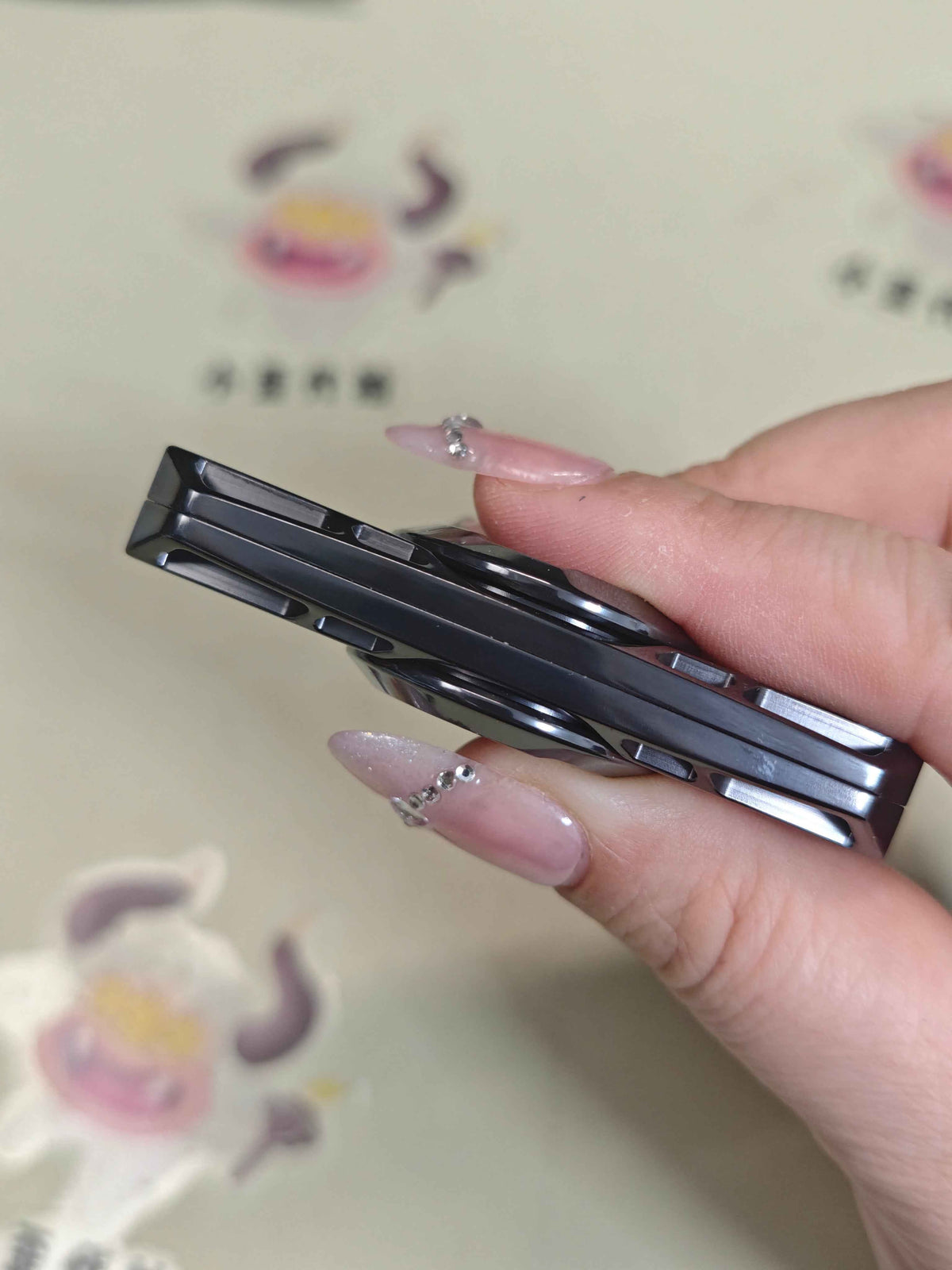 Ling Yin Zirconium