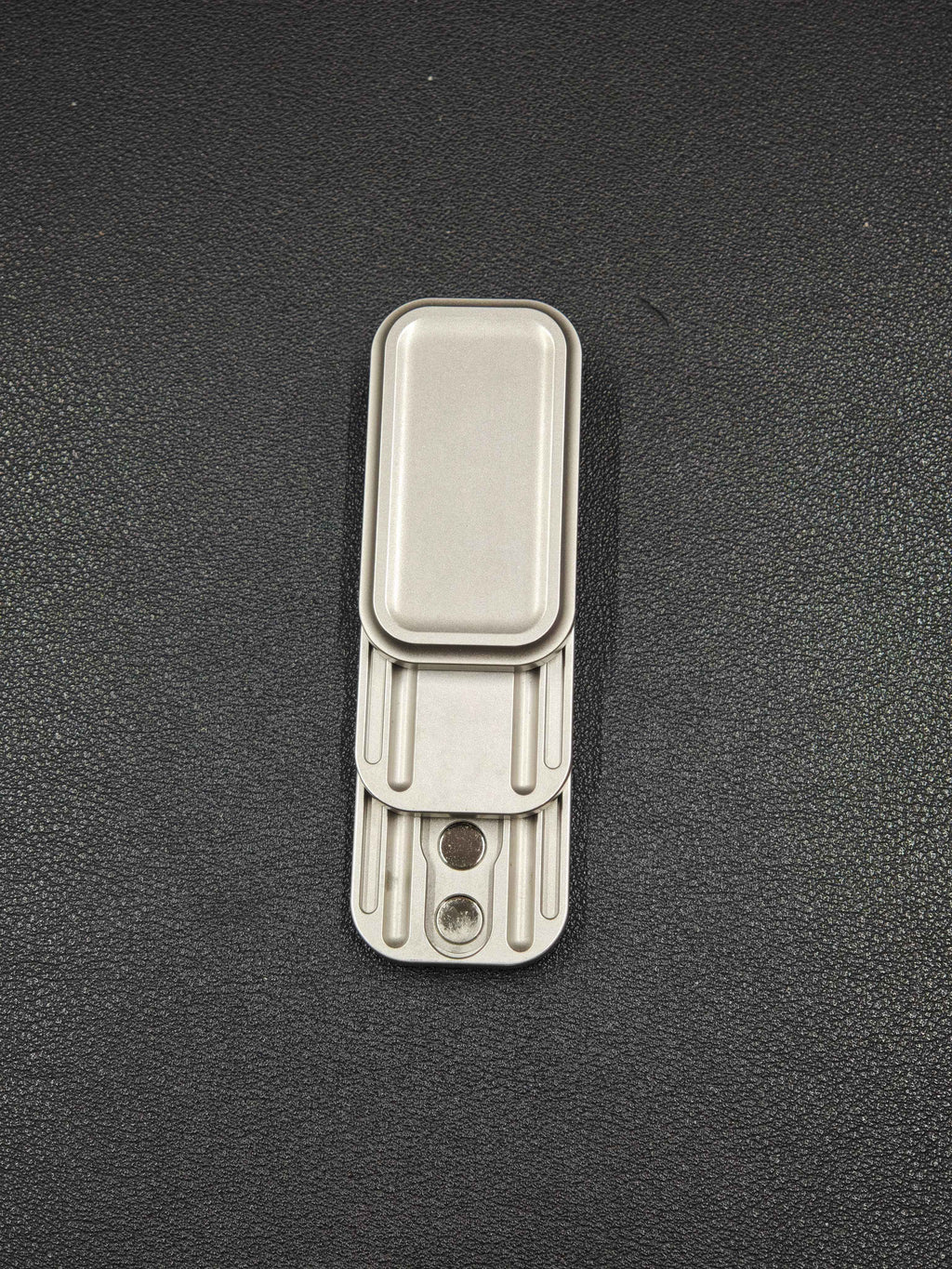 Magnet Feel Stainless Steel Stonewashed