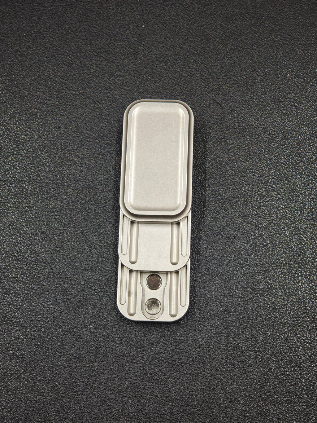 Magnet Feel Stainless Steel Stonewashed