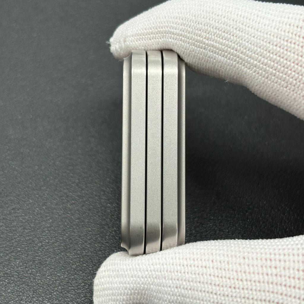 Magnet Feel Stainless Steel
