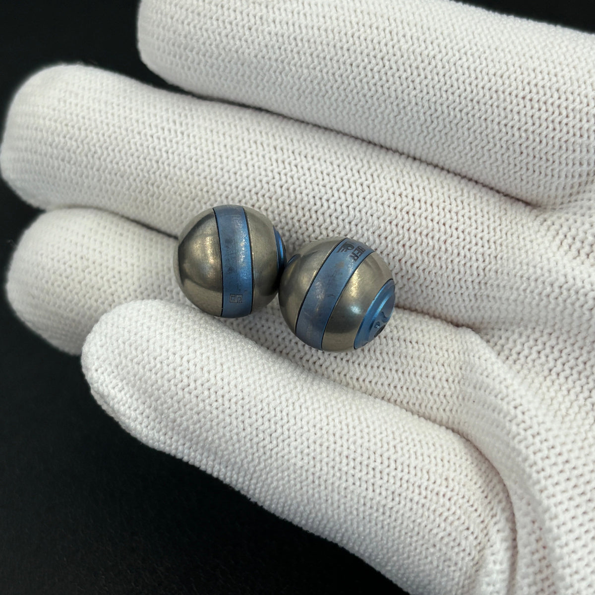 Cyber Ball Titanium