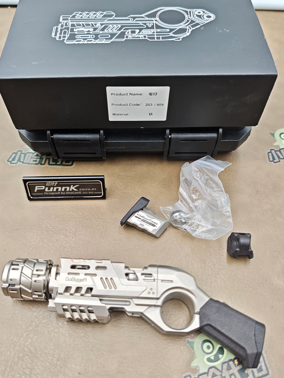 Punnk Titanium