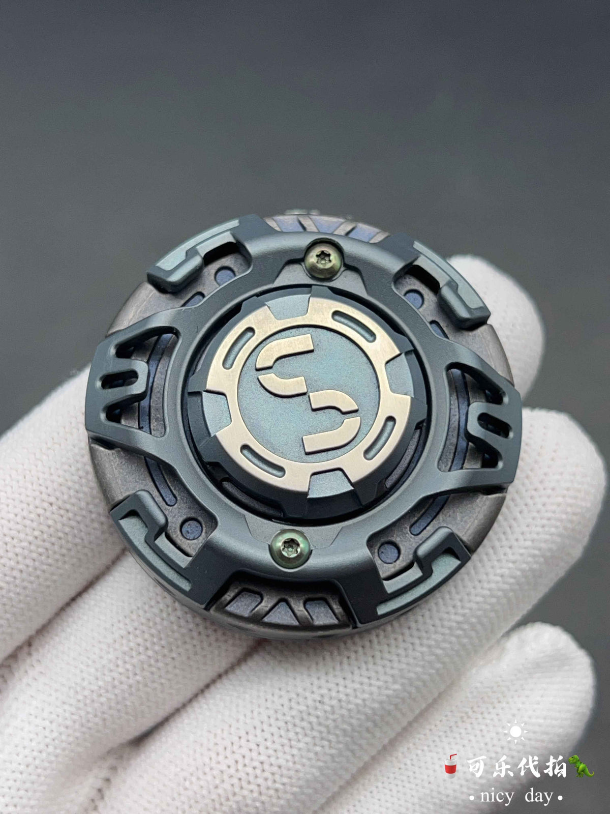 Thousance Falcon Titanium