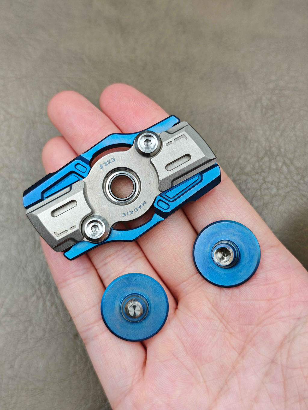 RX 02 Titanium