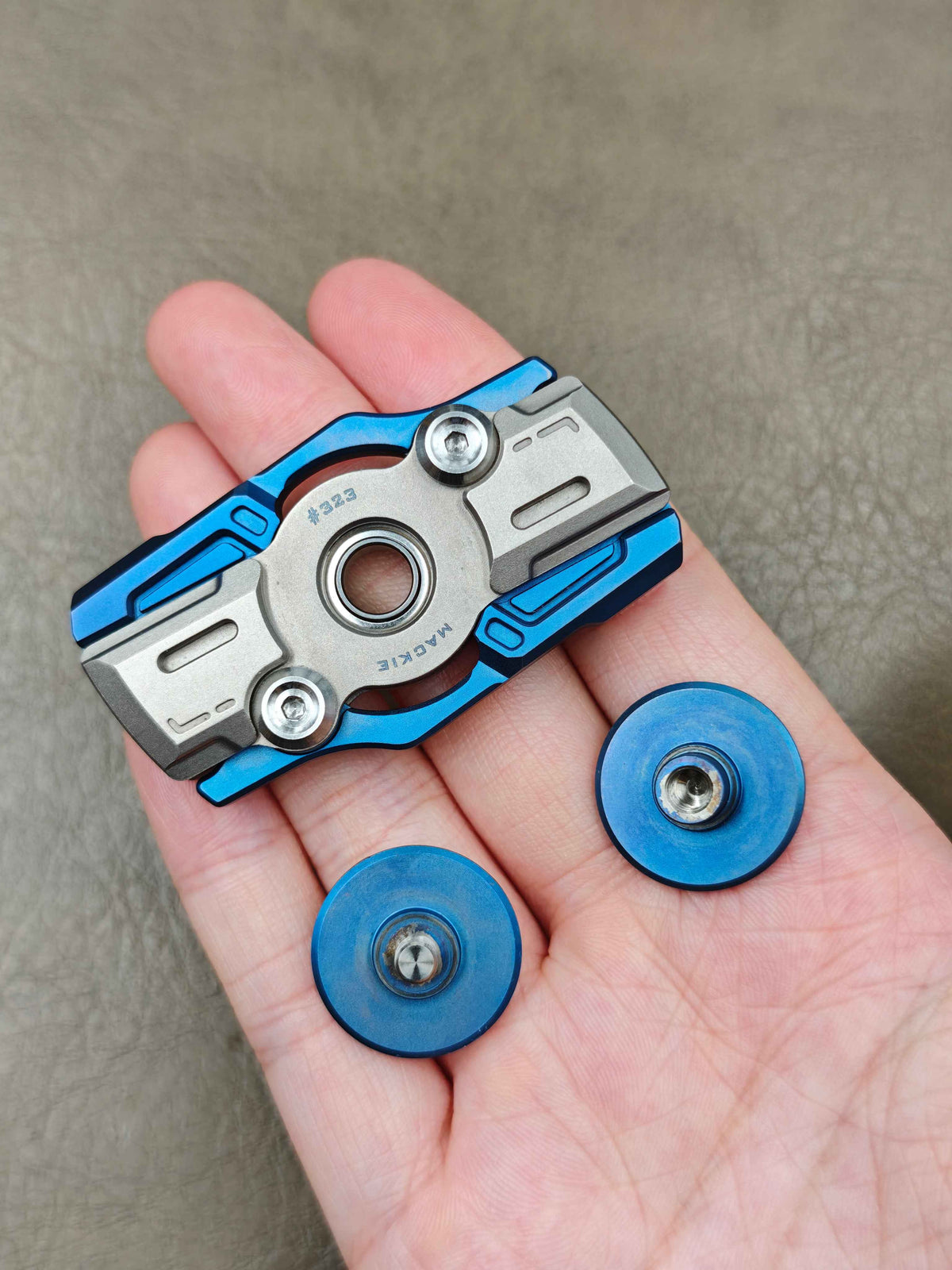 RX 02 Titanium