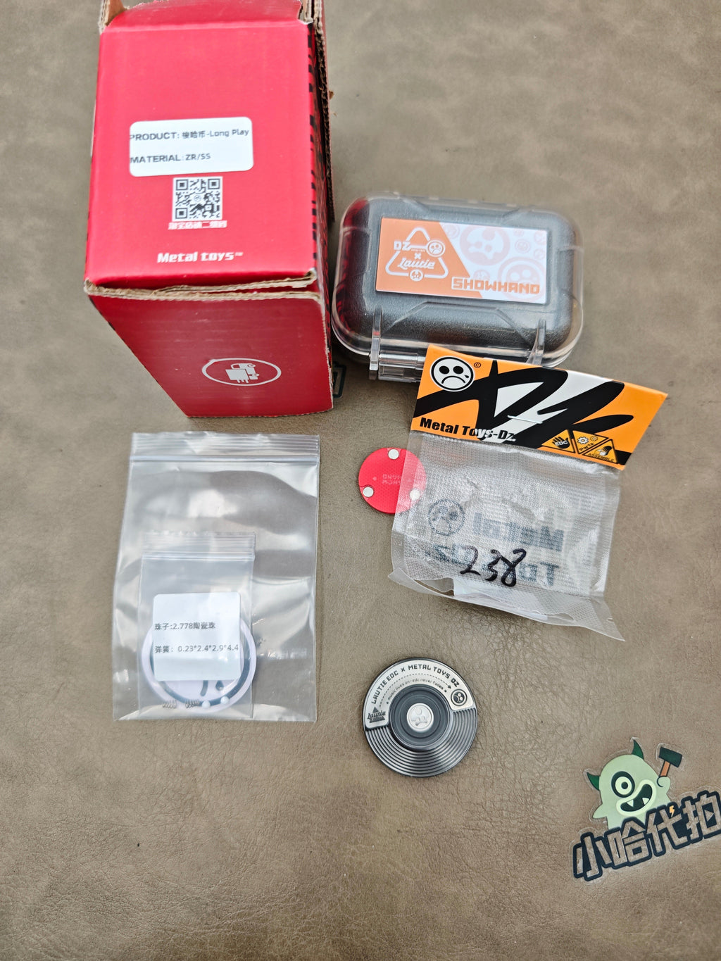 Showdown Mechanical Track Zirconium