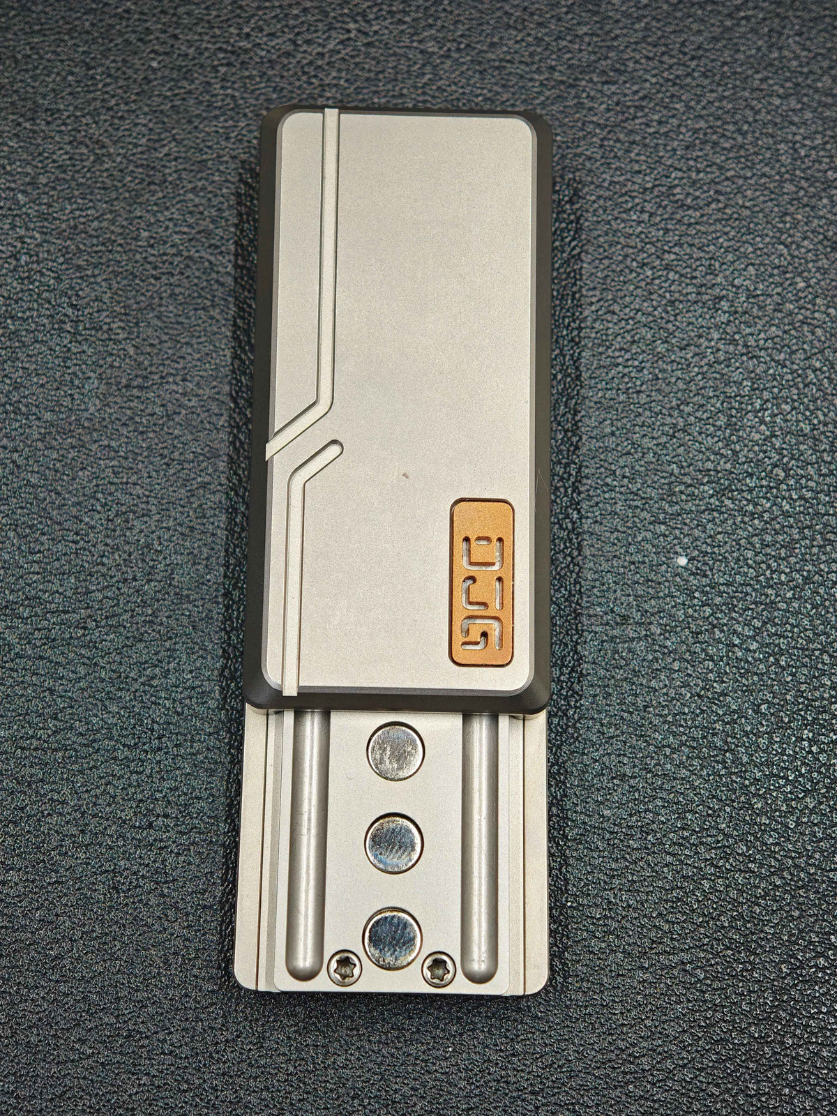 Spirit Titanium