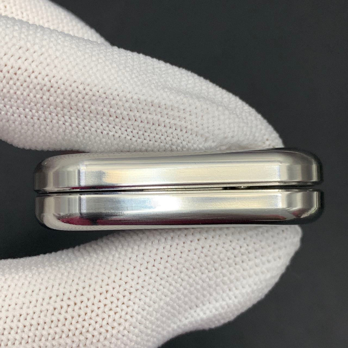 Top B Fingerprint Stainless Steel