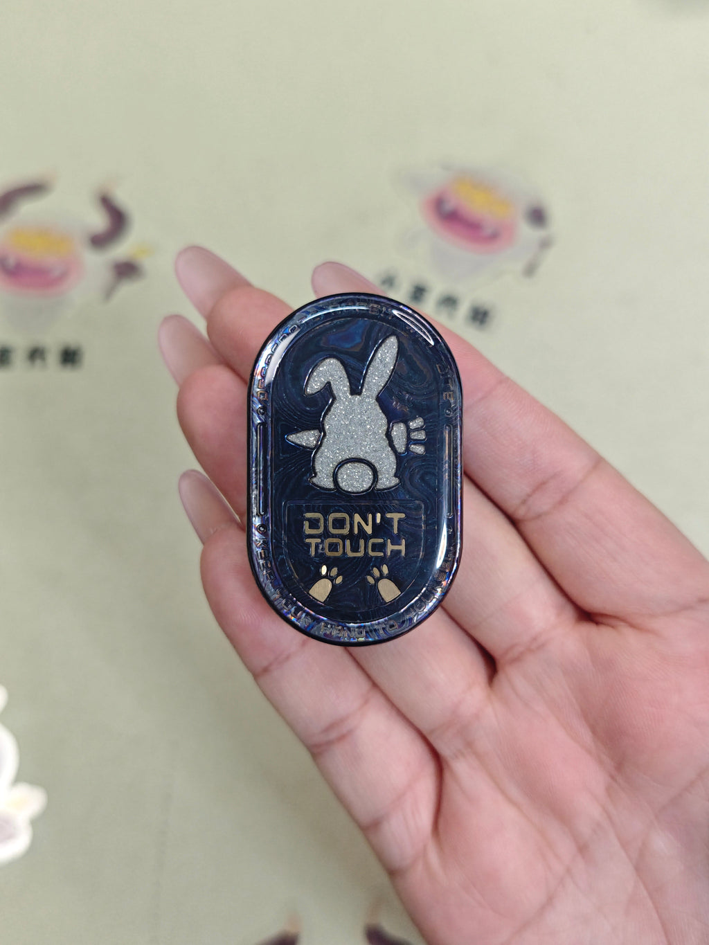 Grumpy Rabbit Rhythm Zircuti Resin-Sealed
