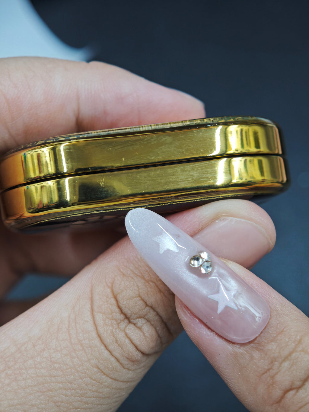 Groove Zirconium Gold Plated Resin-Sealed