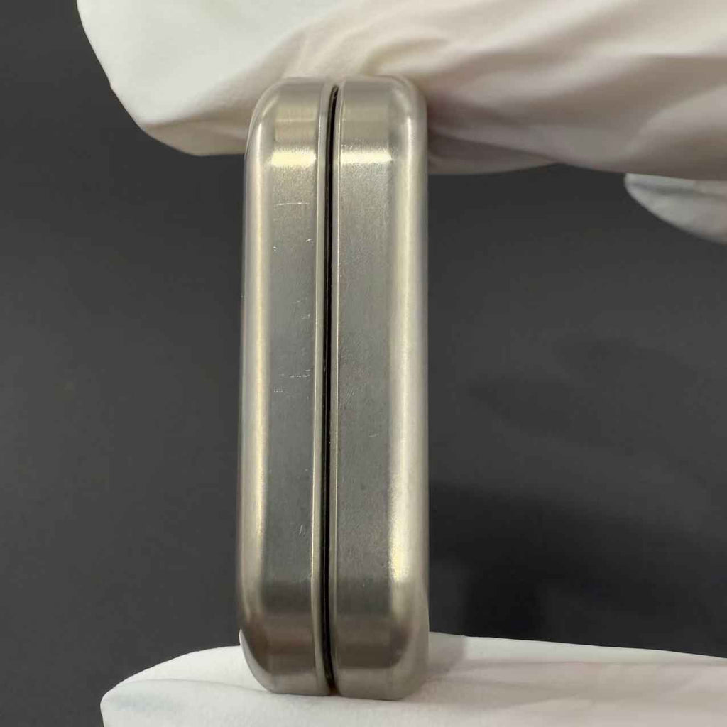 Top B Titanium