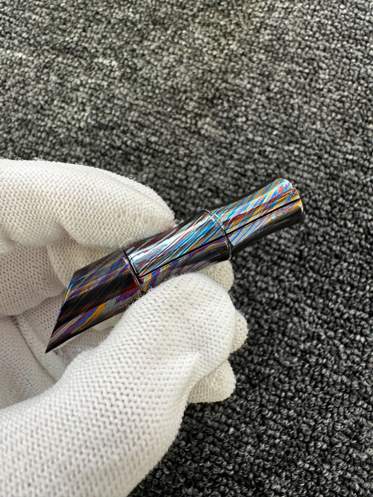 Bamboo Slider, Zircuti
