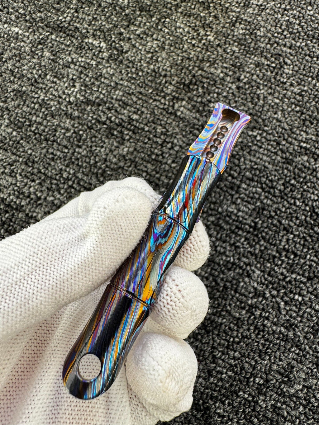 Bamboo Slider, Zircuti