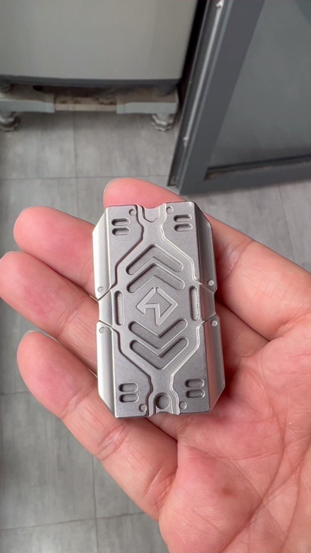 Warshield Slider Stainless Steel