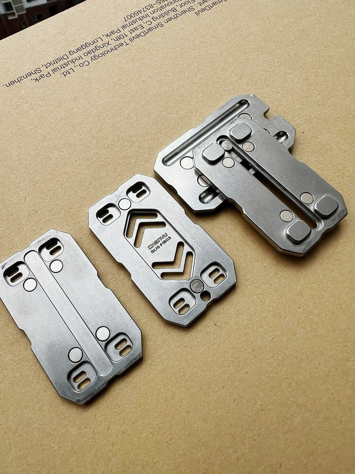 Warshield Slider Stainless Steel