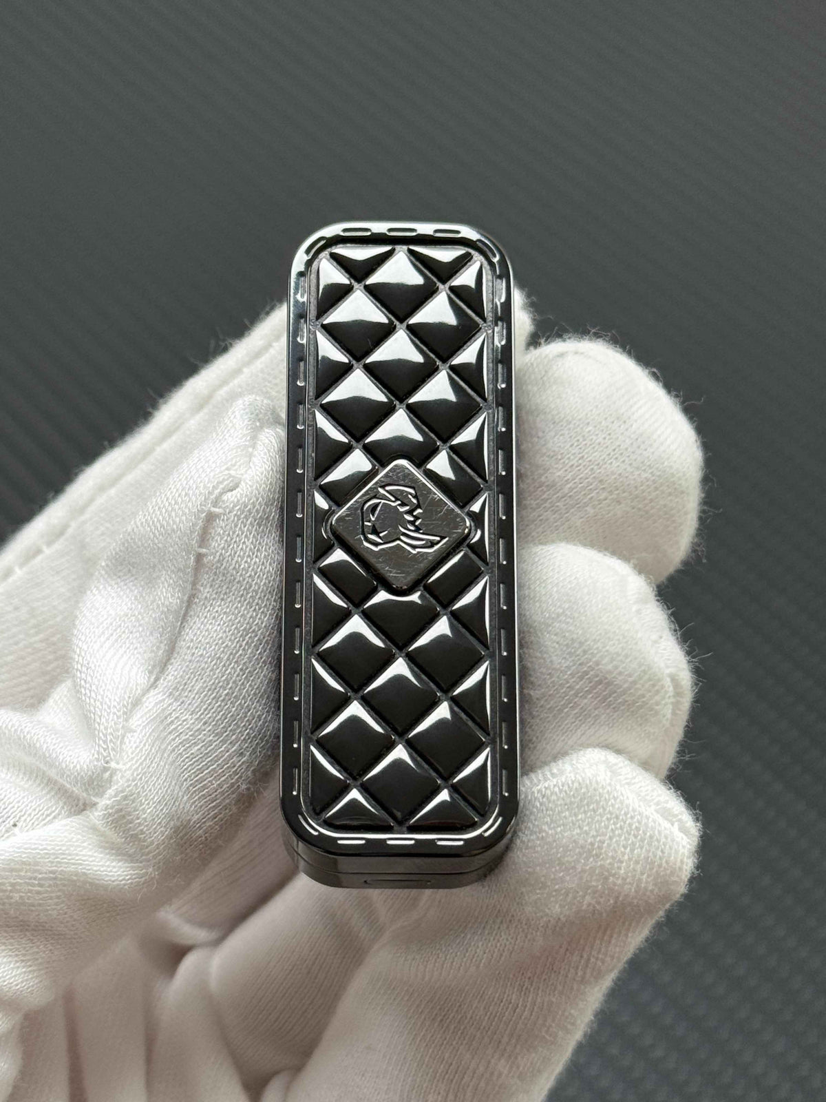 Feng Ling Zirconium Stonewashed Polished