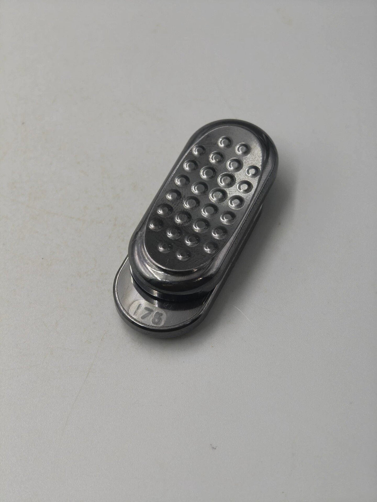 Top B Bubble, Zirconium