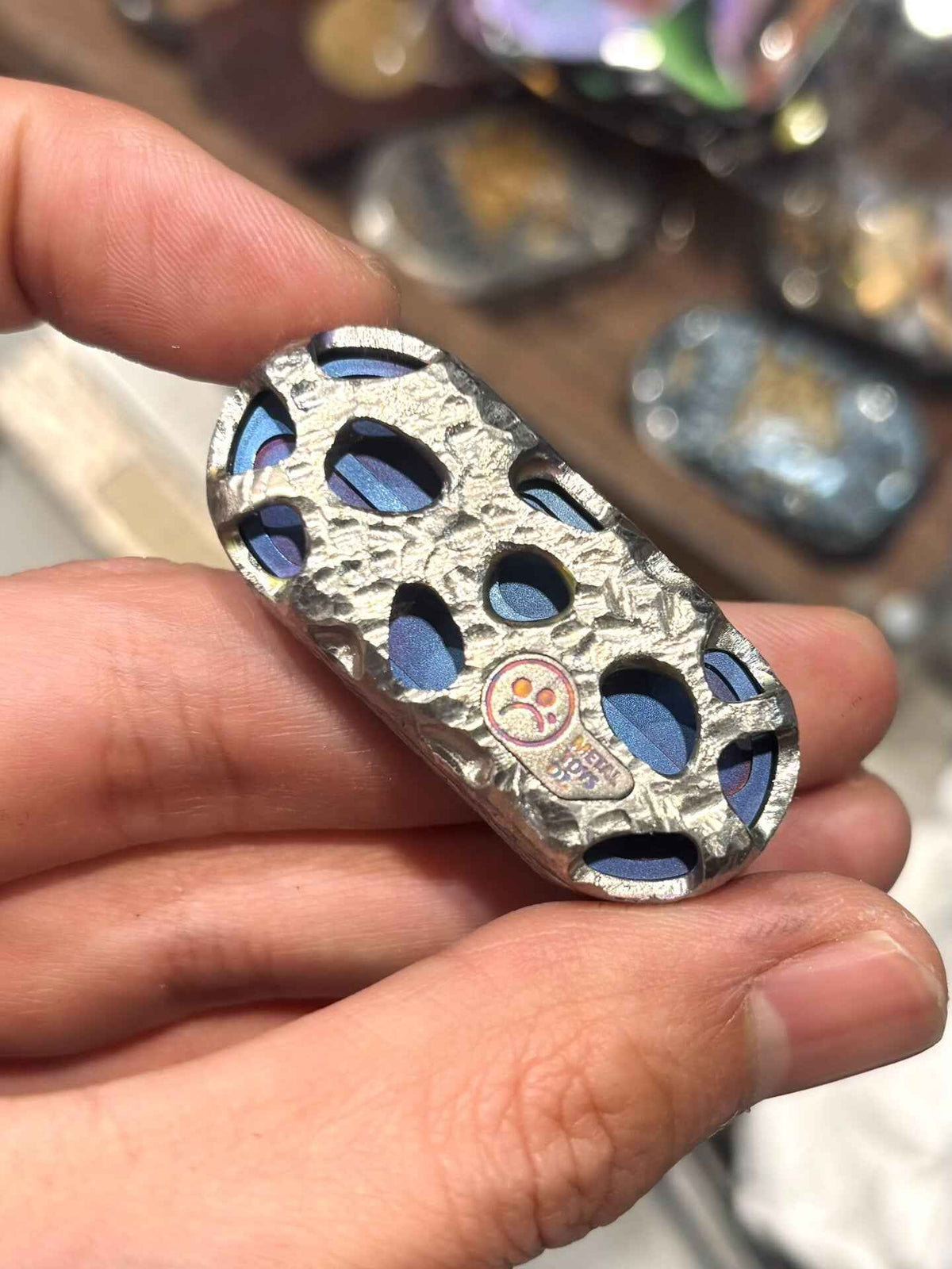 Top B Titanium