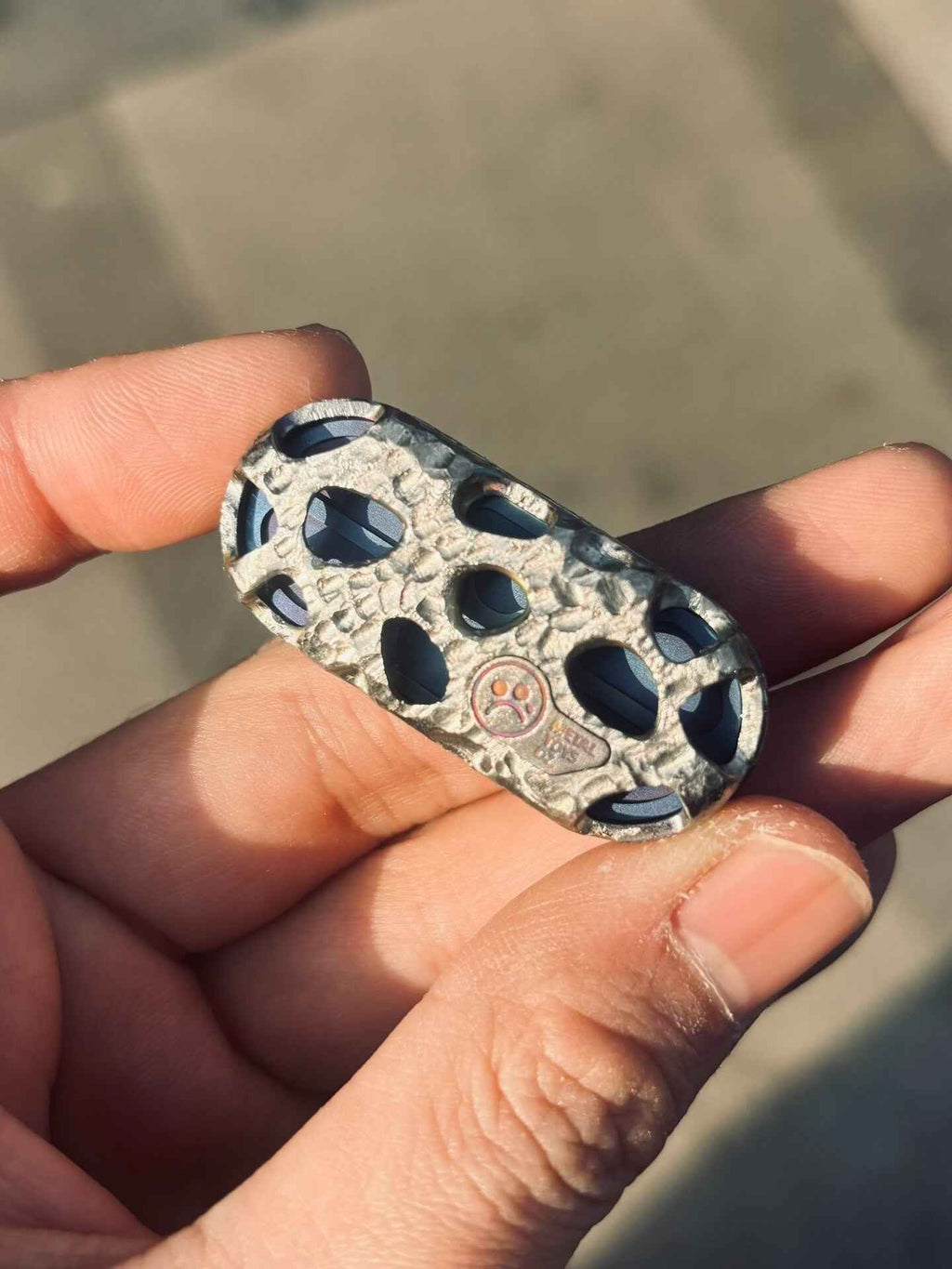Top B Titanium