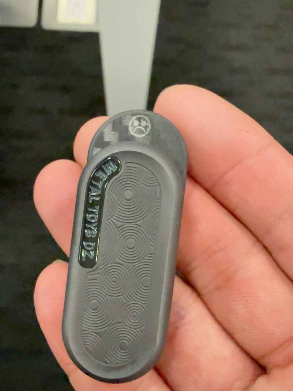 Top B, Zirconium