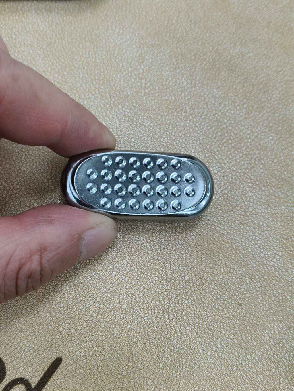Top B Bubble Stainless Steel