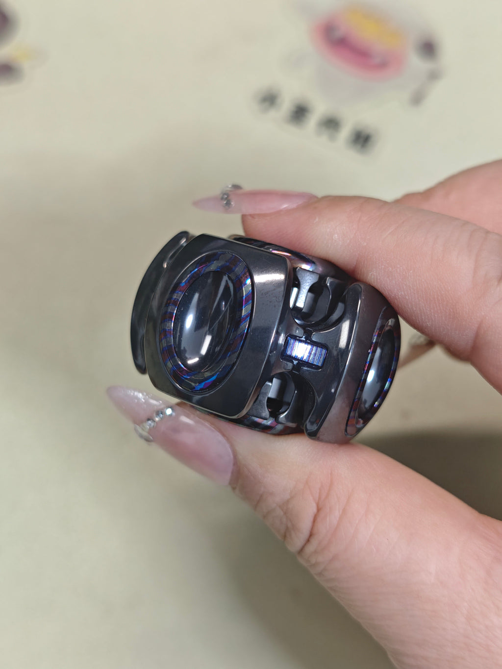 Noiz O Zircuti Zirconium