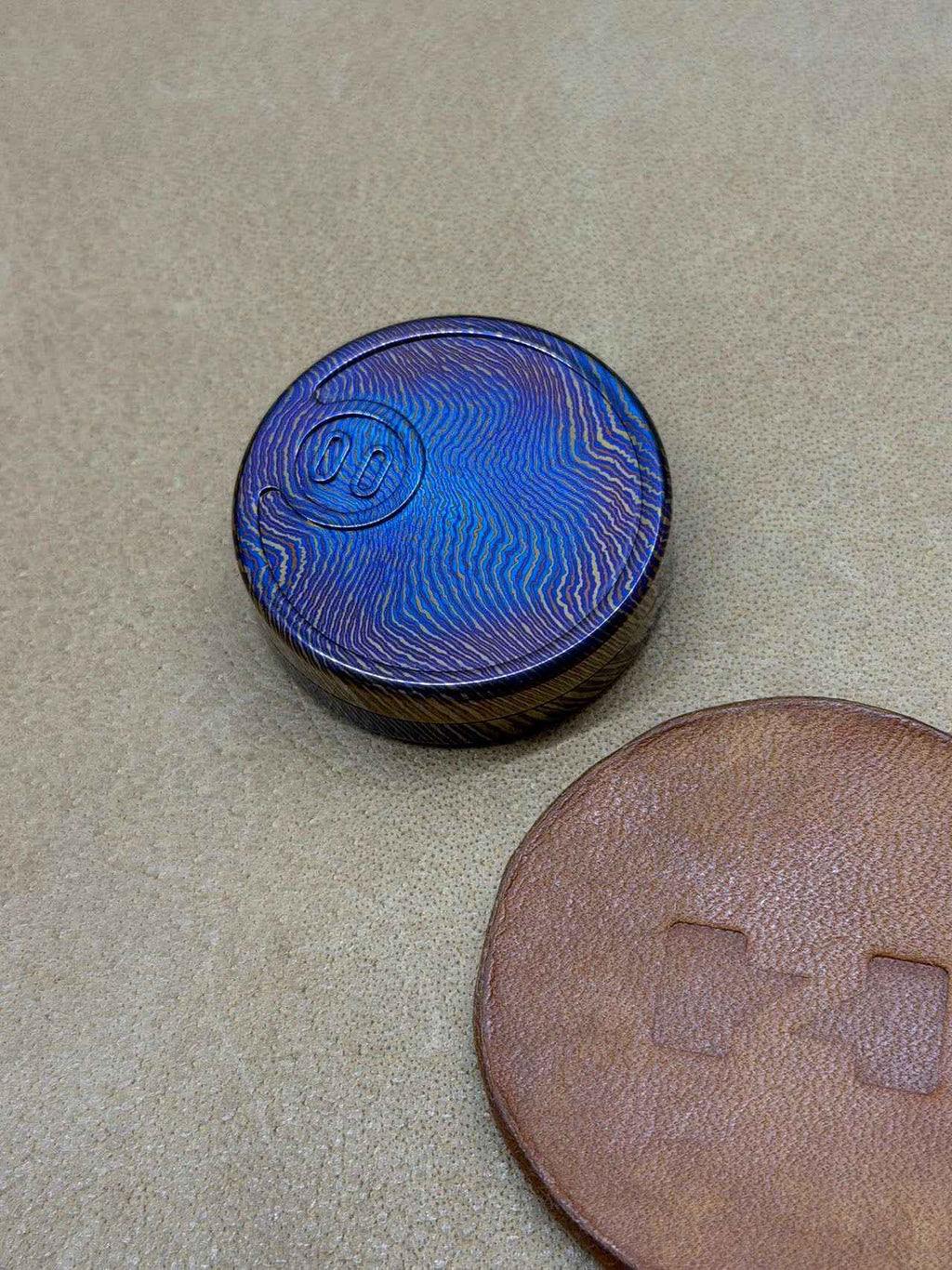 Pig Mokuti Titanium