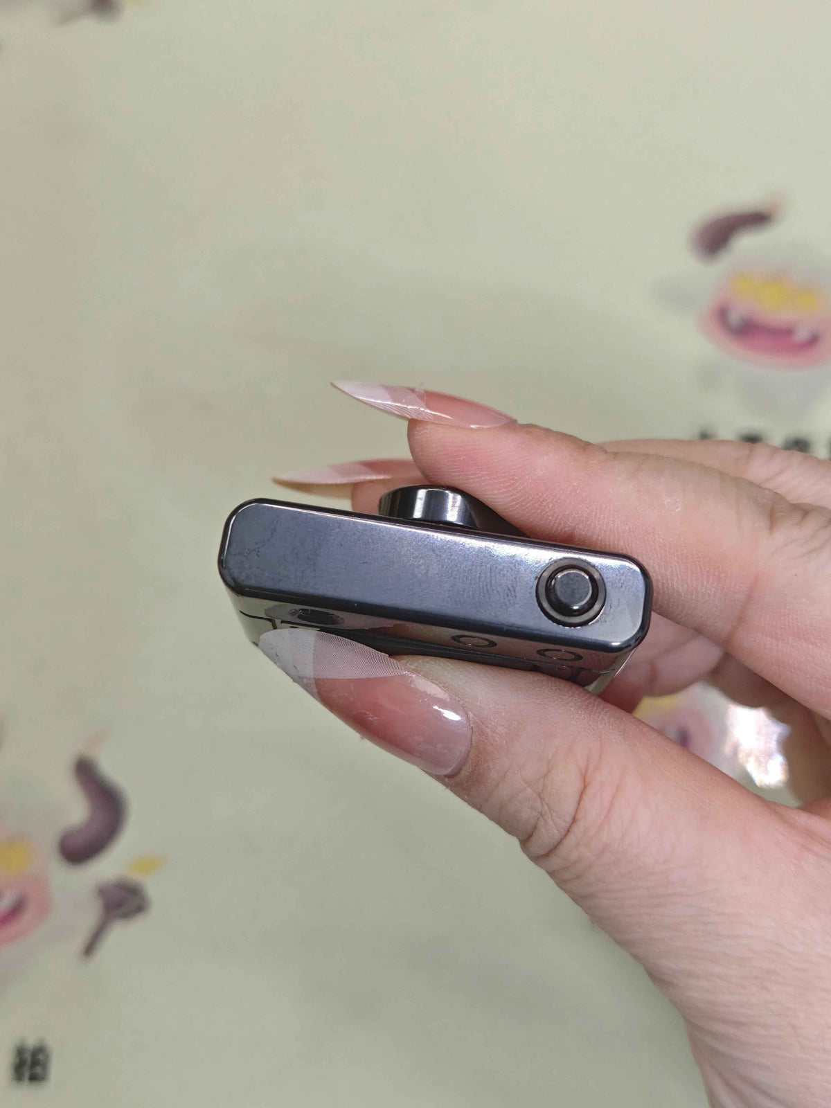 Camera M Zirconium