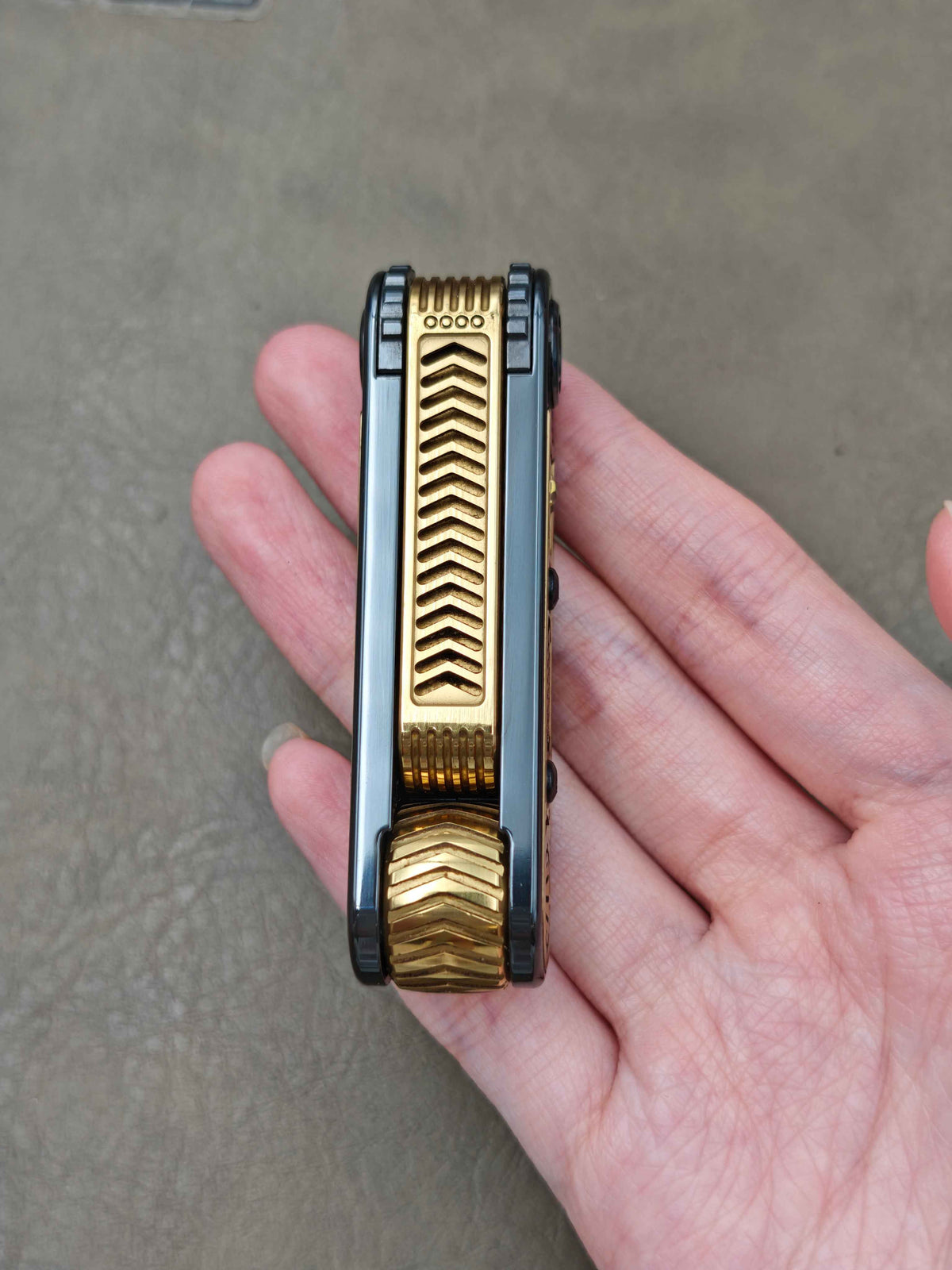 Cyber Core 2.0 Zirconium