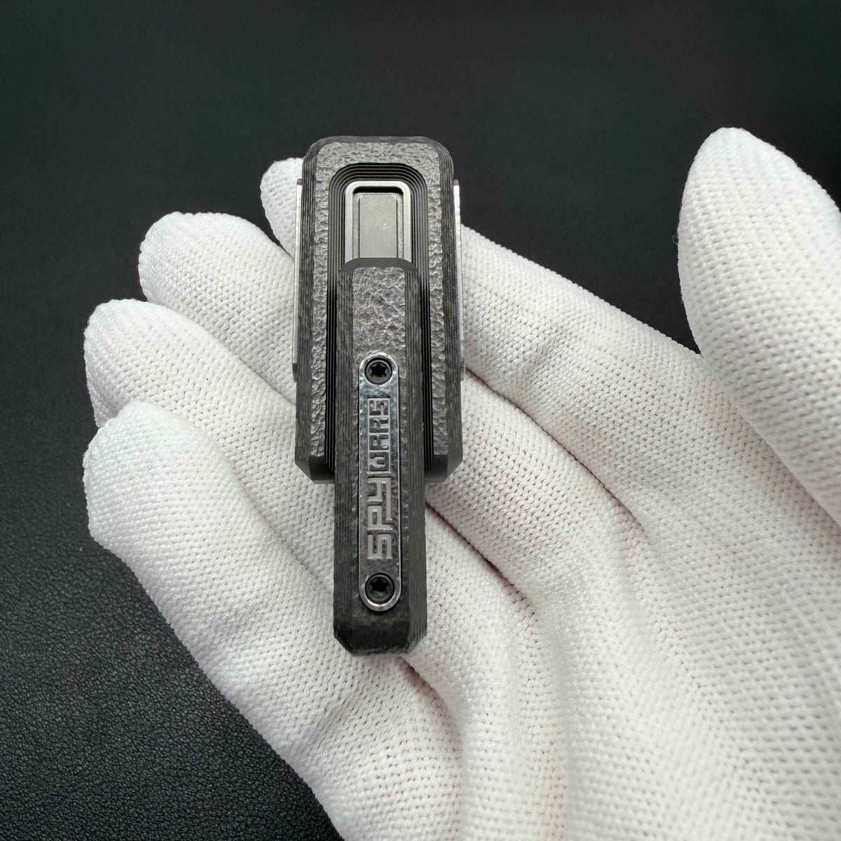 X Lock Zirconium Stone Textured Engraved