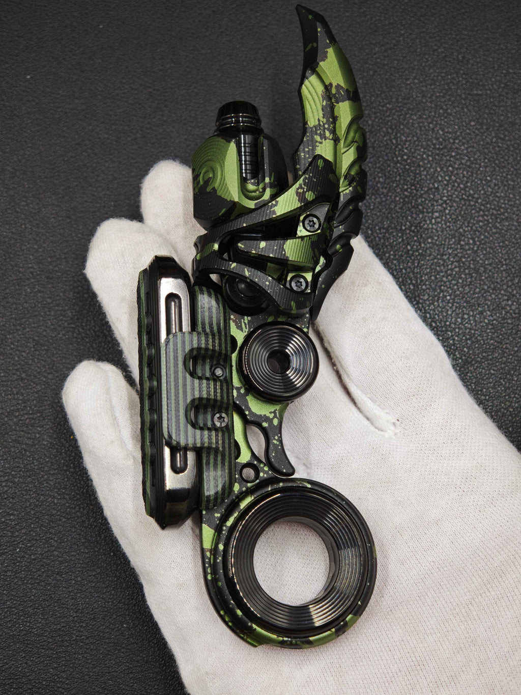 EXOSKELETON G10 Green Black Bone Core Stainless Steel