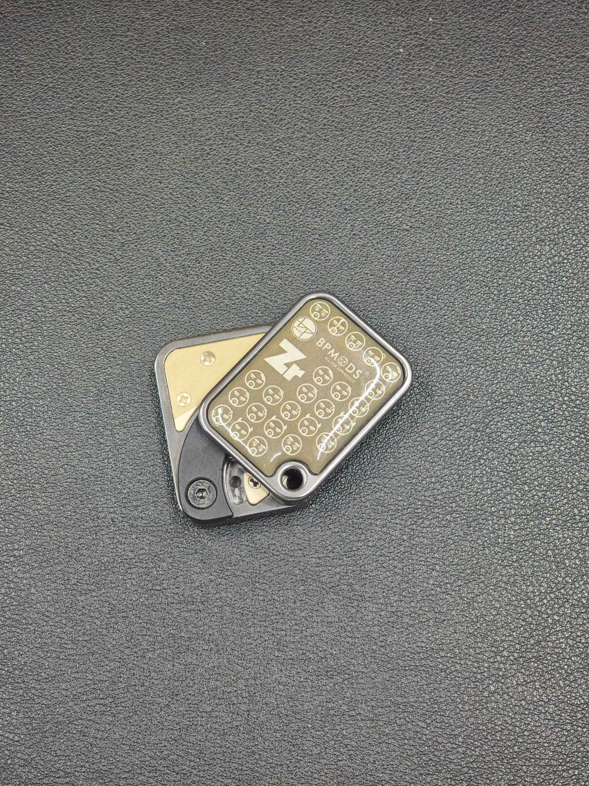 Price Tag Nine Palace Zirconium